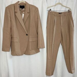 NWT Banana Republic Pant Suit Blazer 12 & Pants 10 Beige Tan 2-Pc Set MSRP $270
